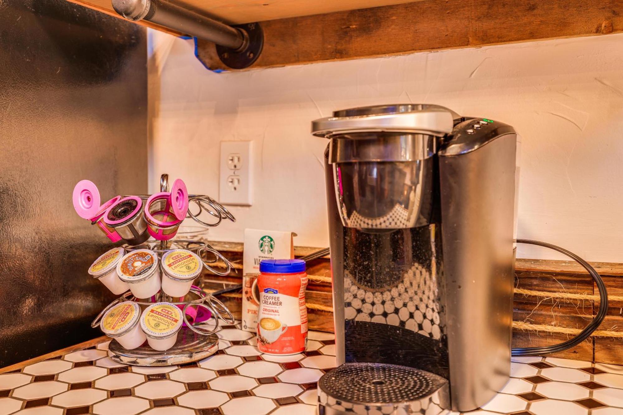 Pet-Friendly Wimberley Cabin With Fire Pit And Hot Tub 외부 사진
