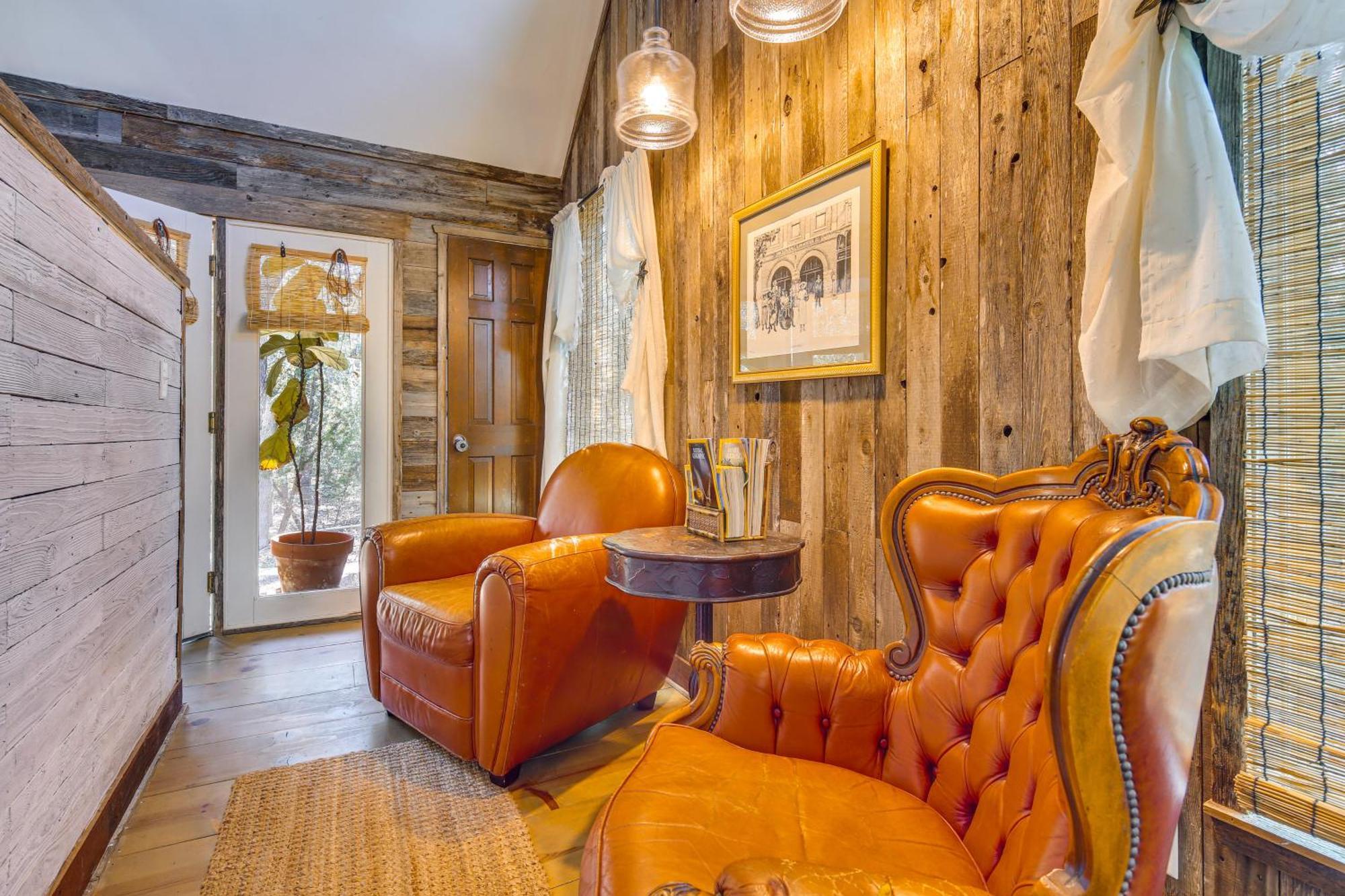 Pet-Friendly Wimberley Cabin With Fire Pit And Hot Tub 외부 사진